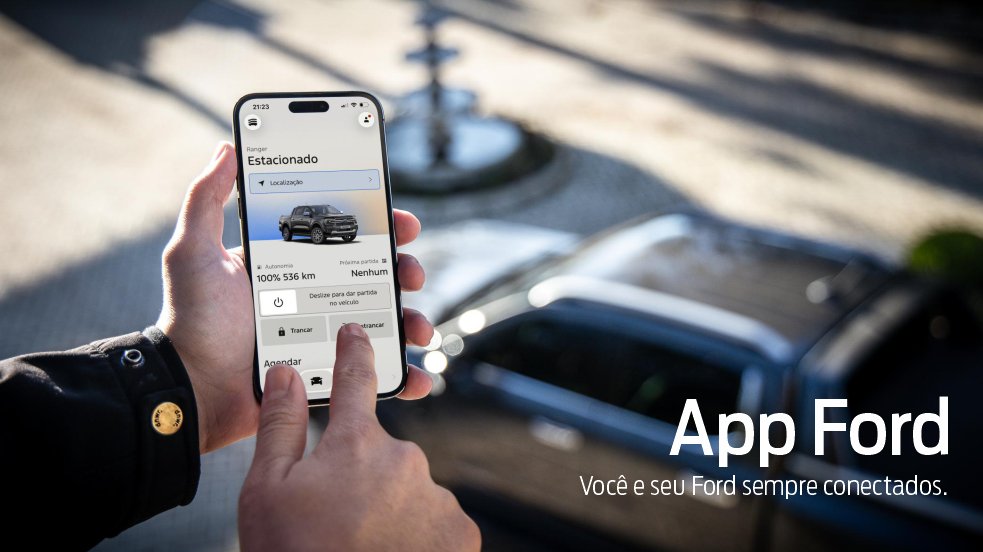 Imagem com um celular de fundo e um texto sobre FordPass
